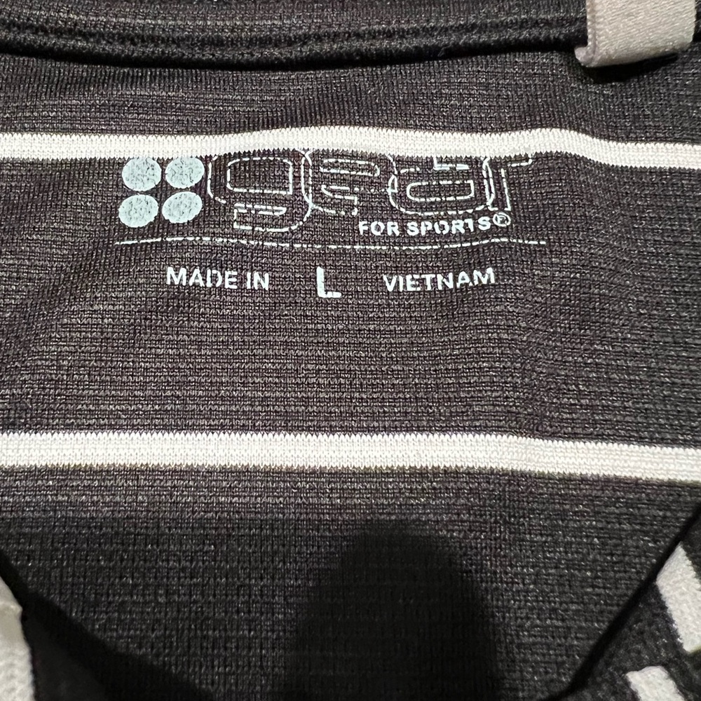Size large used - Picture 2 of 2